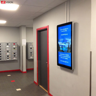 Il contrassegno dell'interno a 32 pollici di JCVISION Digital visualizza il giocatore di pubblicità LCD fissato al muro